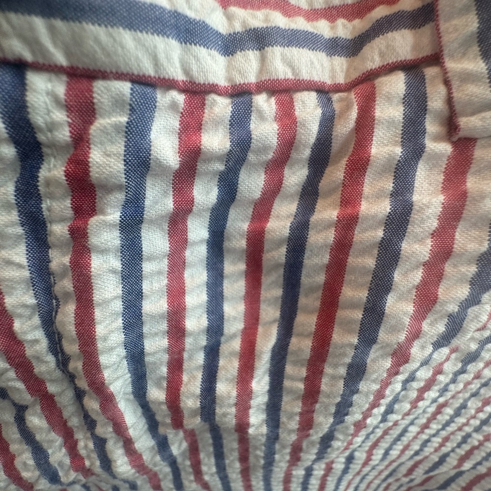 Vineyard Vines Men's Seersucker Shorts - Red, White & Blue Stripes - Picture 2 of 6